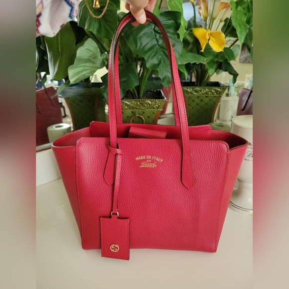 Gucci Swing Leather Bag - Picture 2 of 16